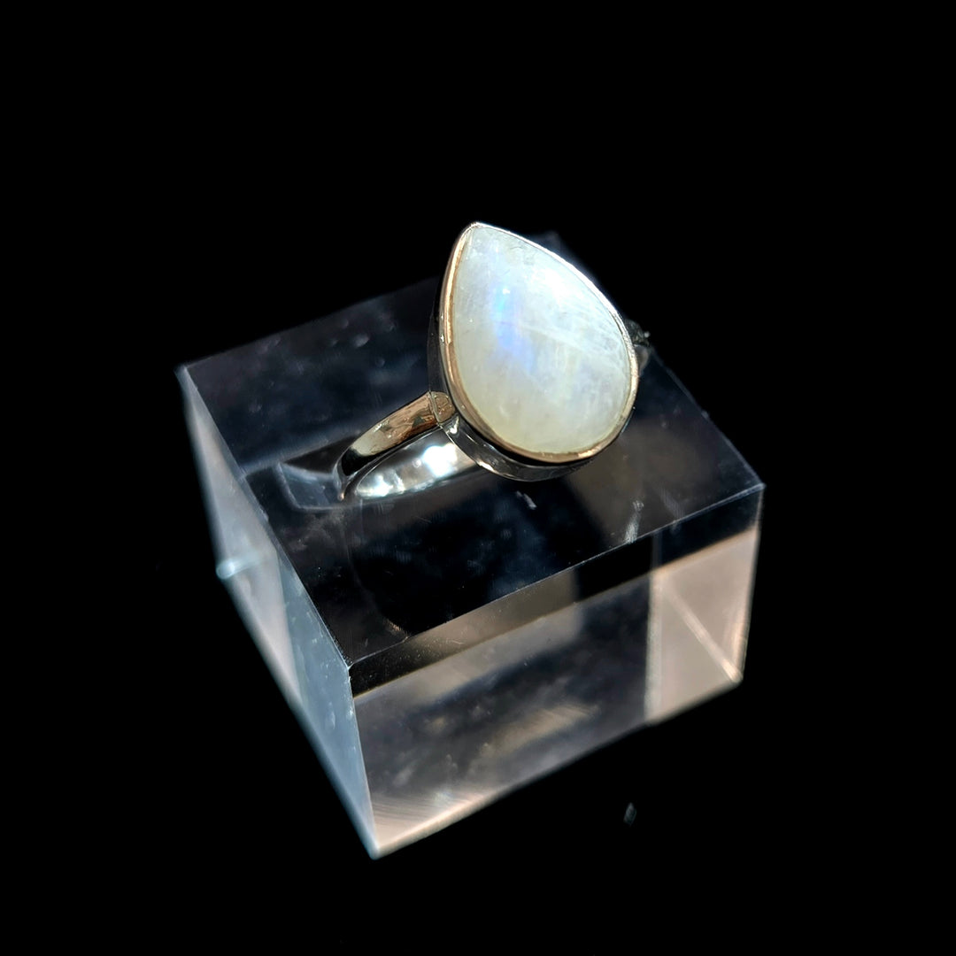 925 Moonstone Silver Ring-Smooth M