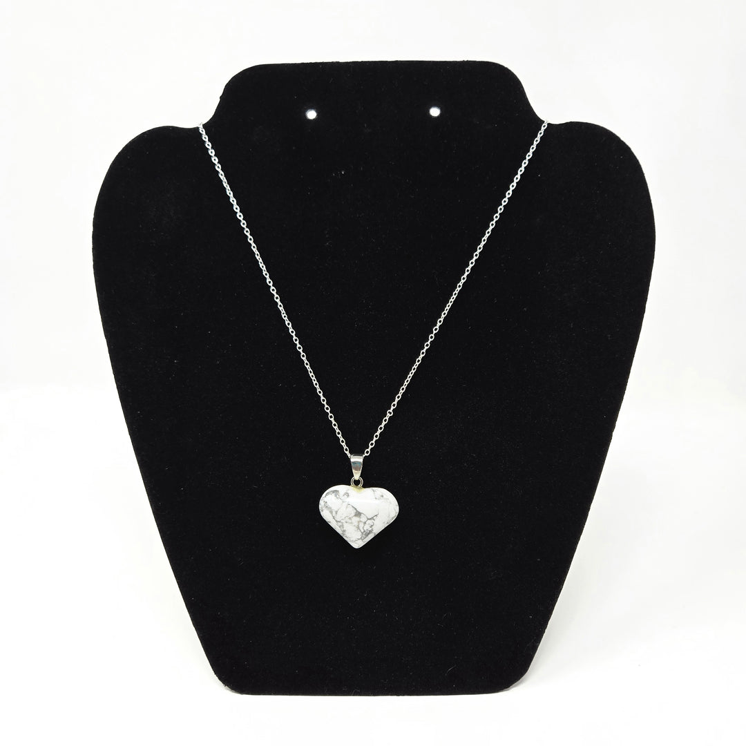 Howlite Gemstone Heart Pendant : 3/4"