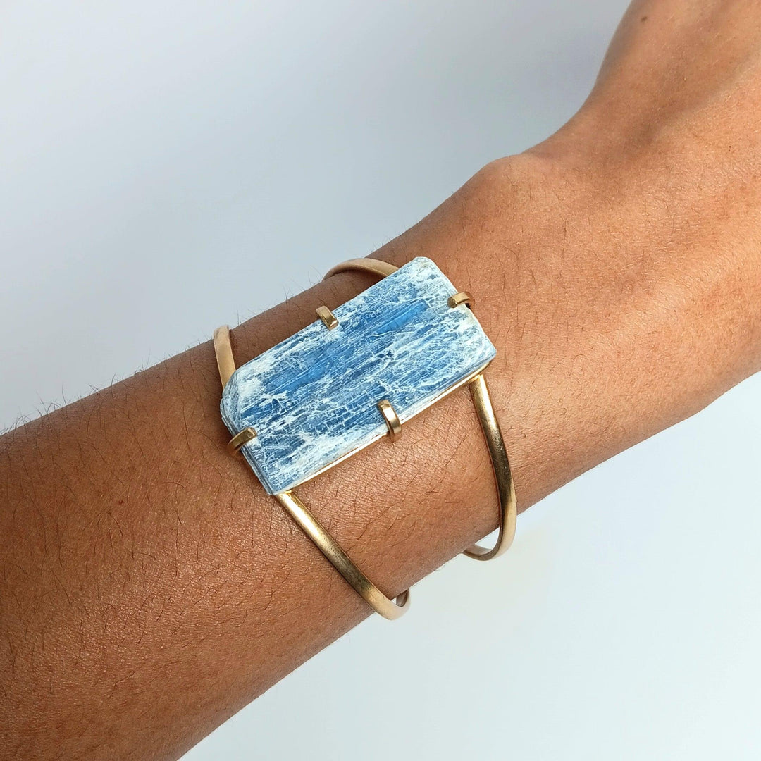 Kyanite Arc Bracelet - The Harmony Store