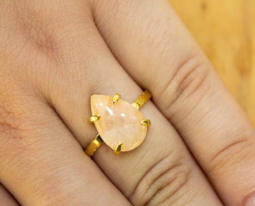 Rose Quartz Zig Zag Ring - The Harmony Store